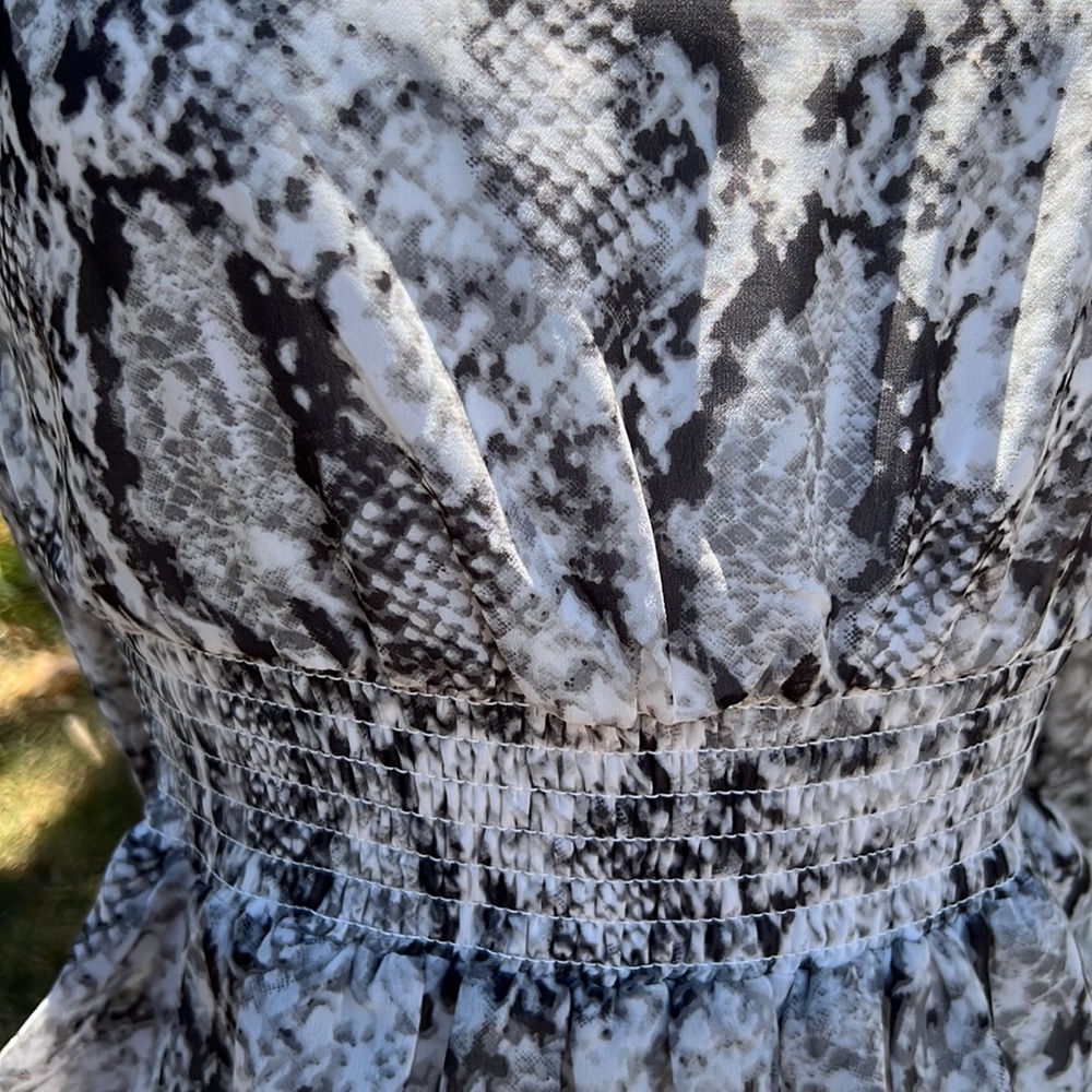 Blouse - Picture 3 of 6